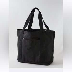 Aerie packable tote